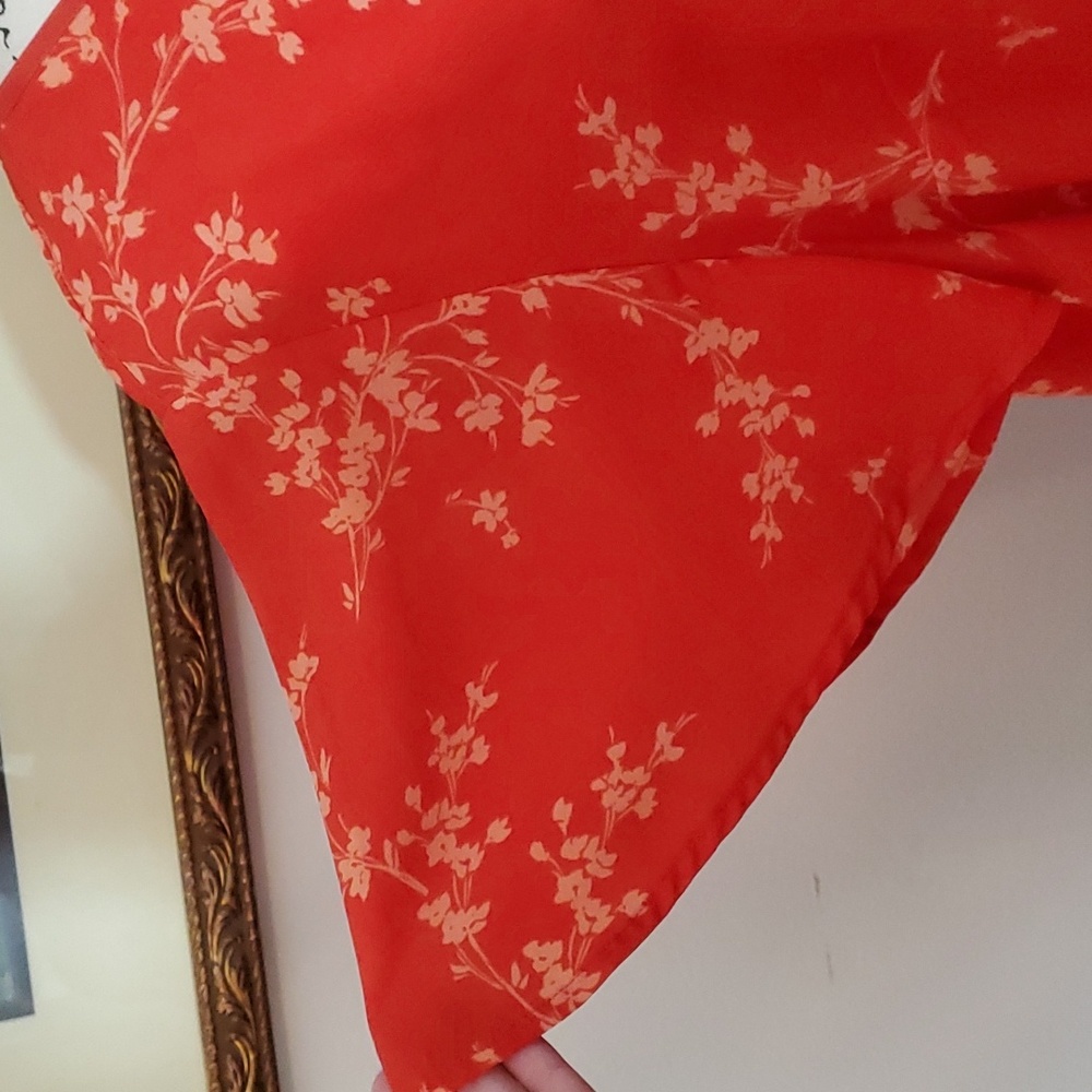 Vince Camuto orange floral blouse - Picture 2 of 8